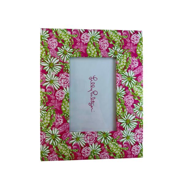 Lilly Pulitzer Frame Green Pink Sea Theme Preowned - Picture 2 of 4